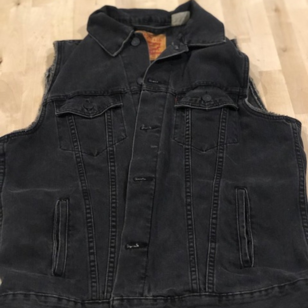 Levi's Black Denim Vest Trucker Jacket